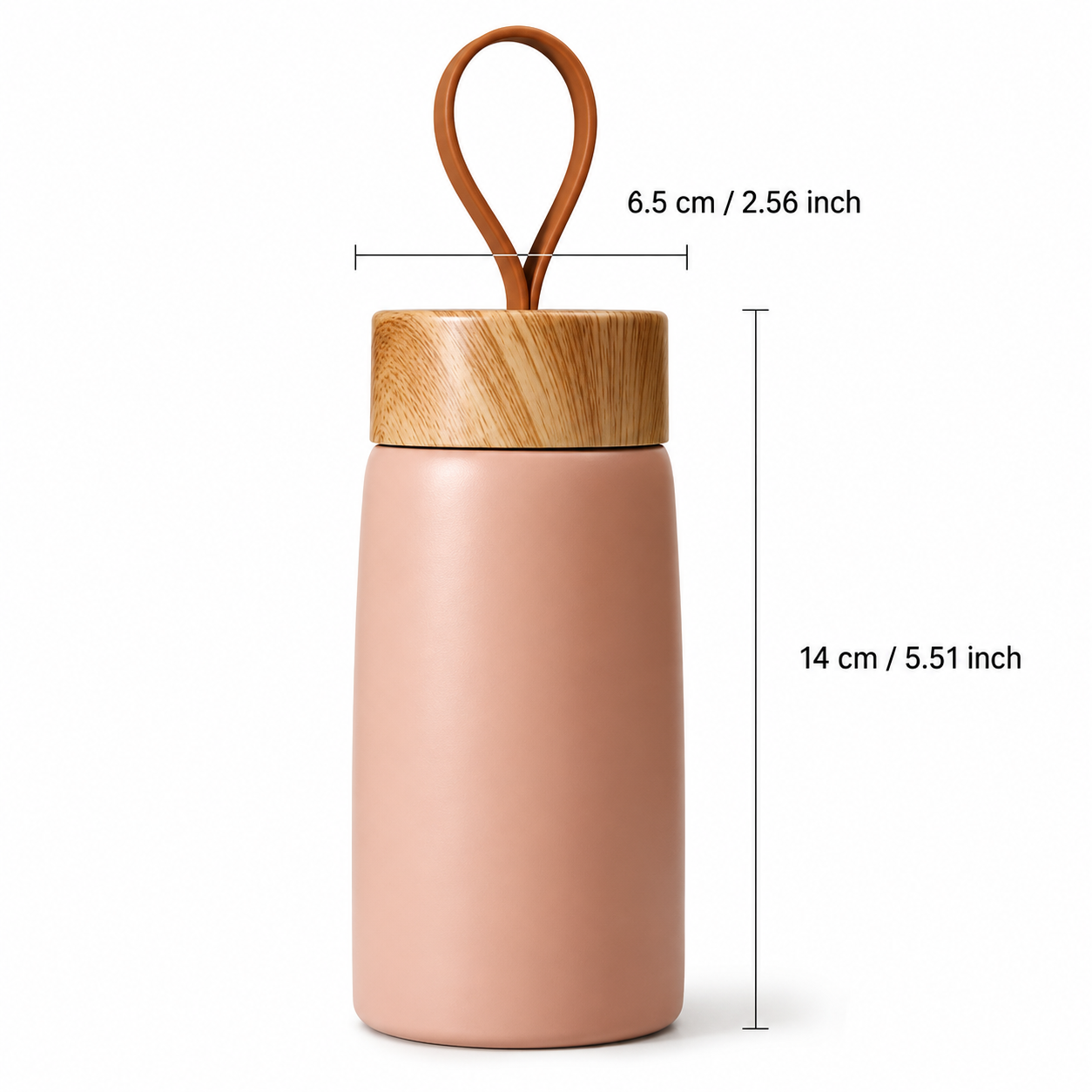A matte blush pink water bottle with a light brown wooden lid and a matching leather loop handle, shown on a white background with dimension lines and text indicating 14 cm height and 6.5 cm loop width.